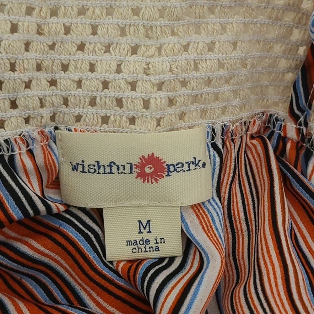 Wishful Park Top, size M, light fabric, off the shoulder - Picture 6 of 6